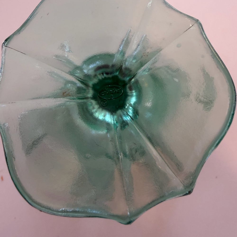 Vintage Fenton Green Glass Decorative Collectible Vase Candy Dish - Picture 7 of 12